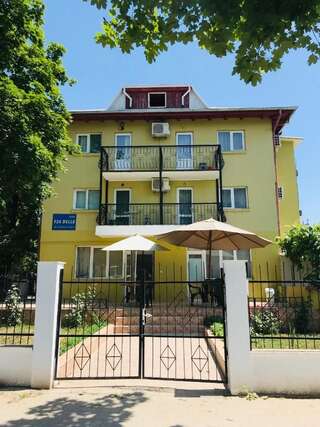 Отель Vila Yzabelle Эфорие-Норд Двухместный номер с 1 кроватью и балконом-1